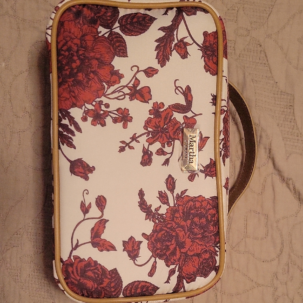 Floral Print Women's Make-up Bag - Red and Cream